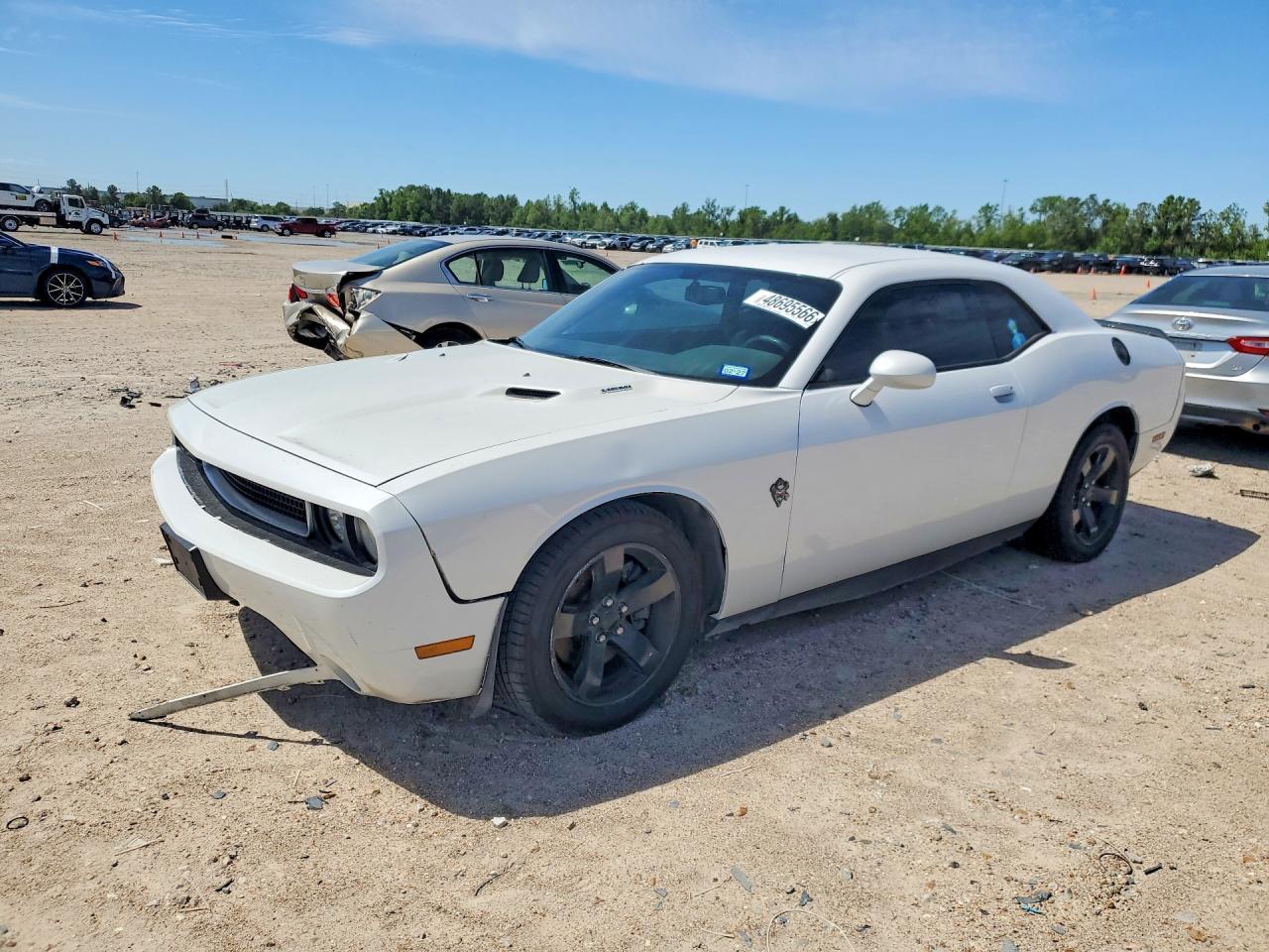 2014 DODGE Challenger