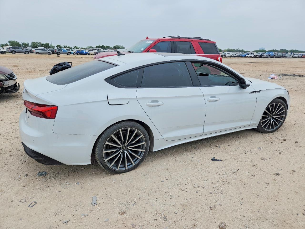 2022 AUDI A5