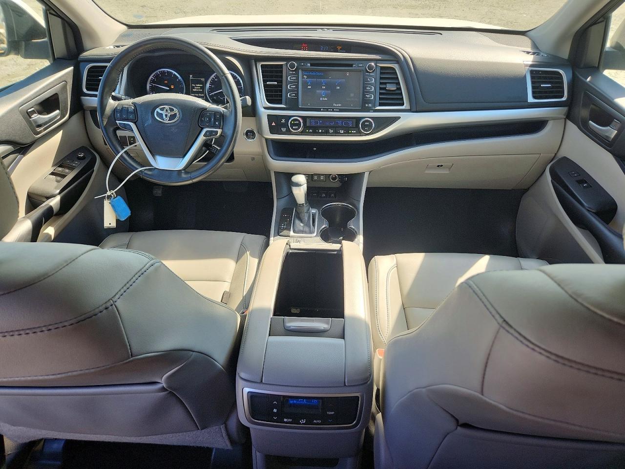 2018 TOYOTA HIGHLANDER