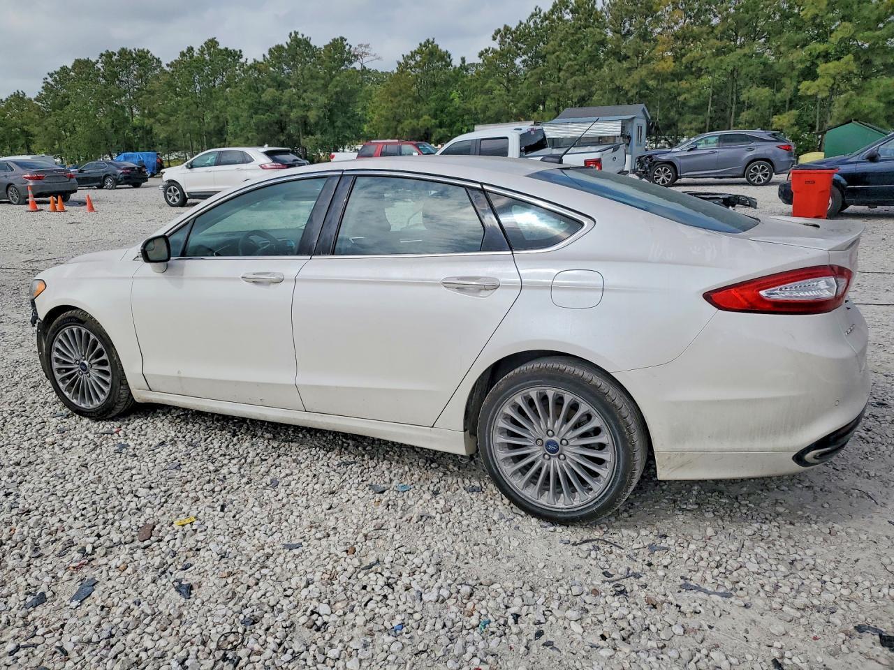 2016 FORD FUSION