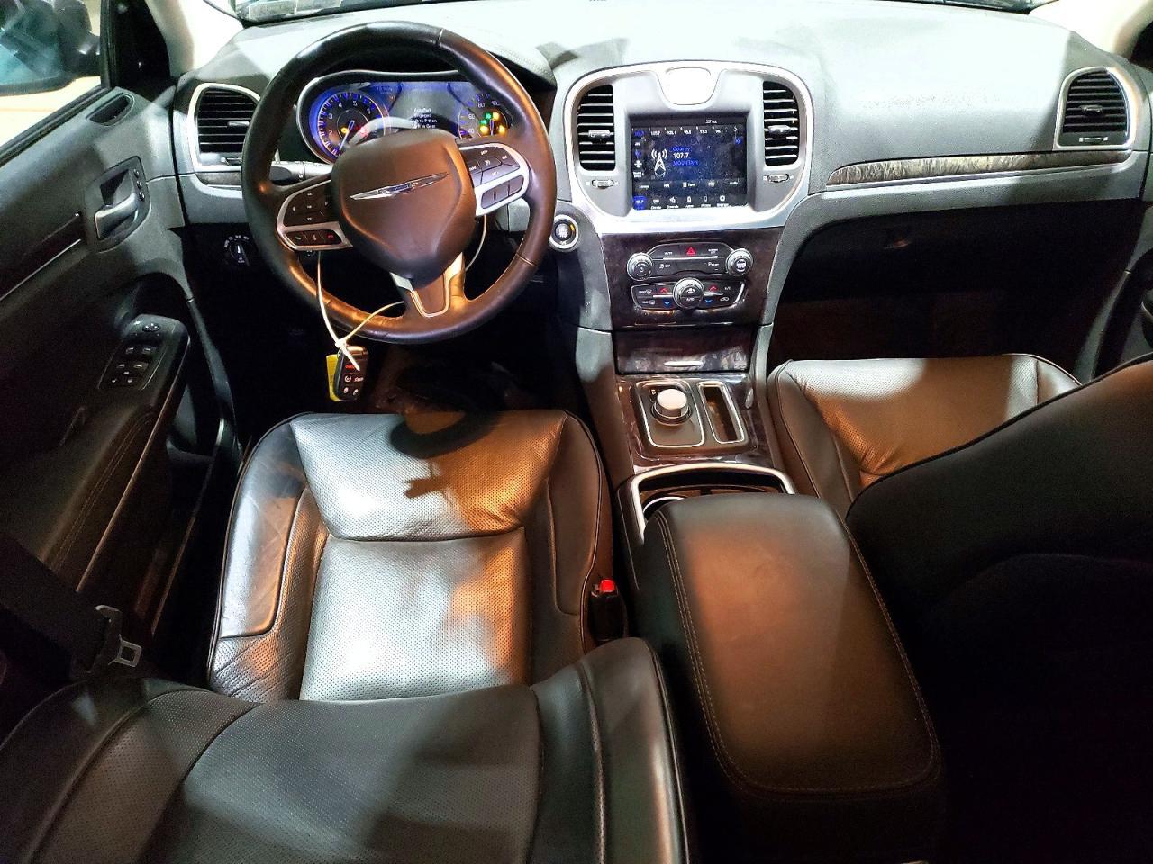 2022 CHRYSLER 300