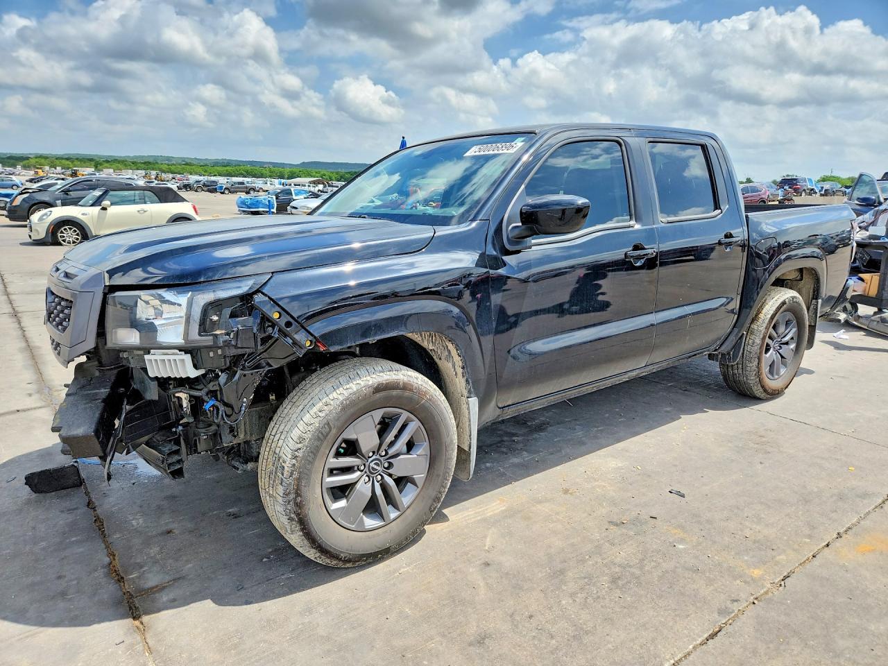2025 NISSAN Frontier