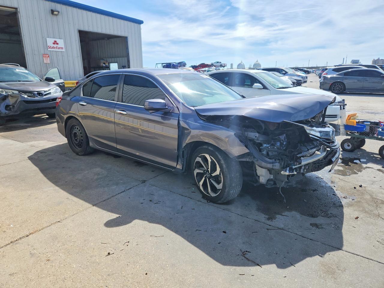 2016 HONDA ACCORD