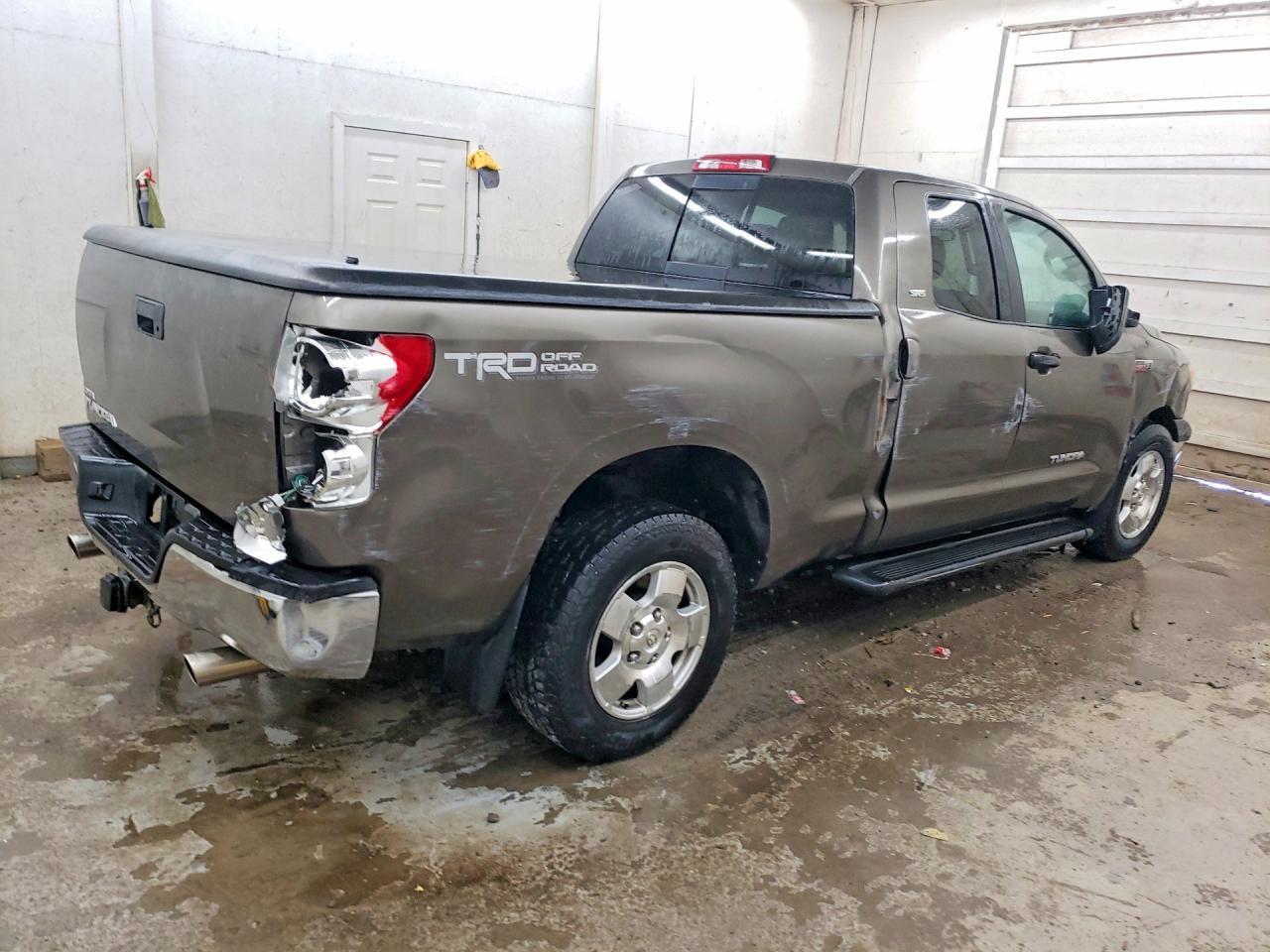 2008 TOYOTA TUNDRA
