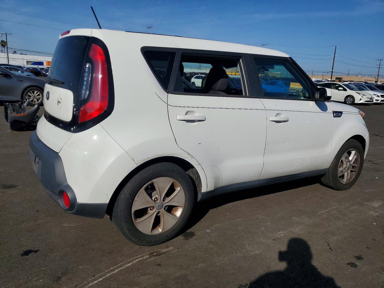 2016 KIA SOUL