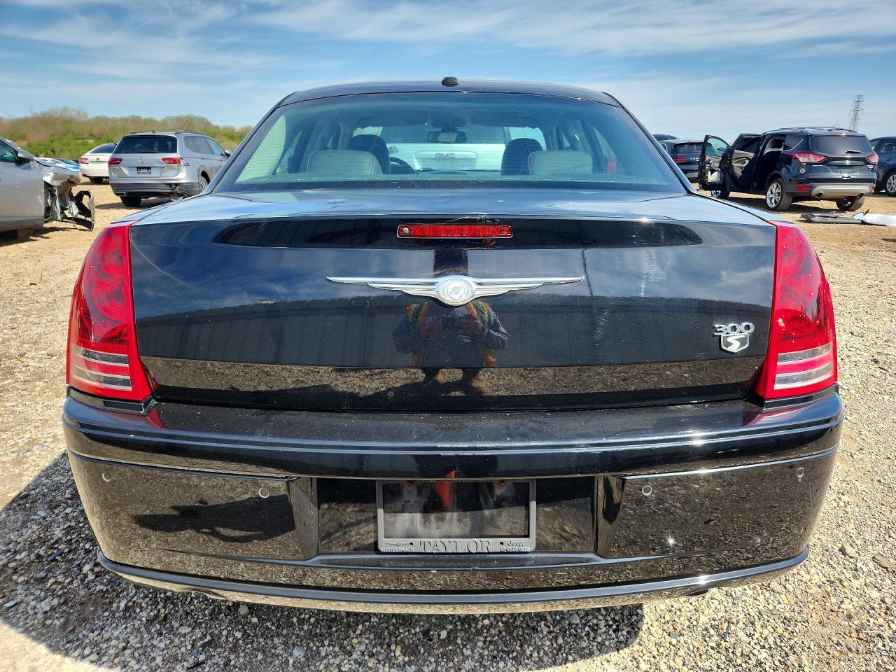 2010 CHRYSLER 300