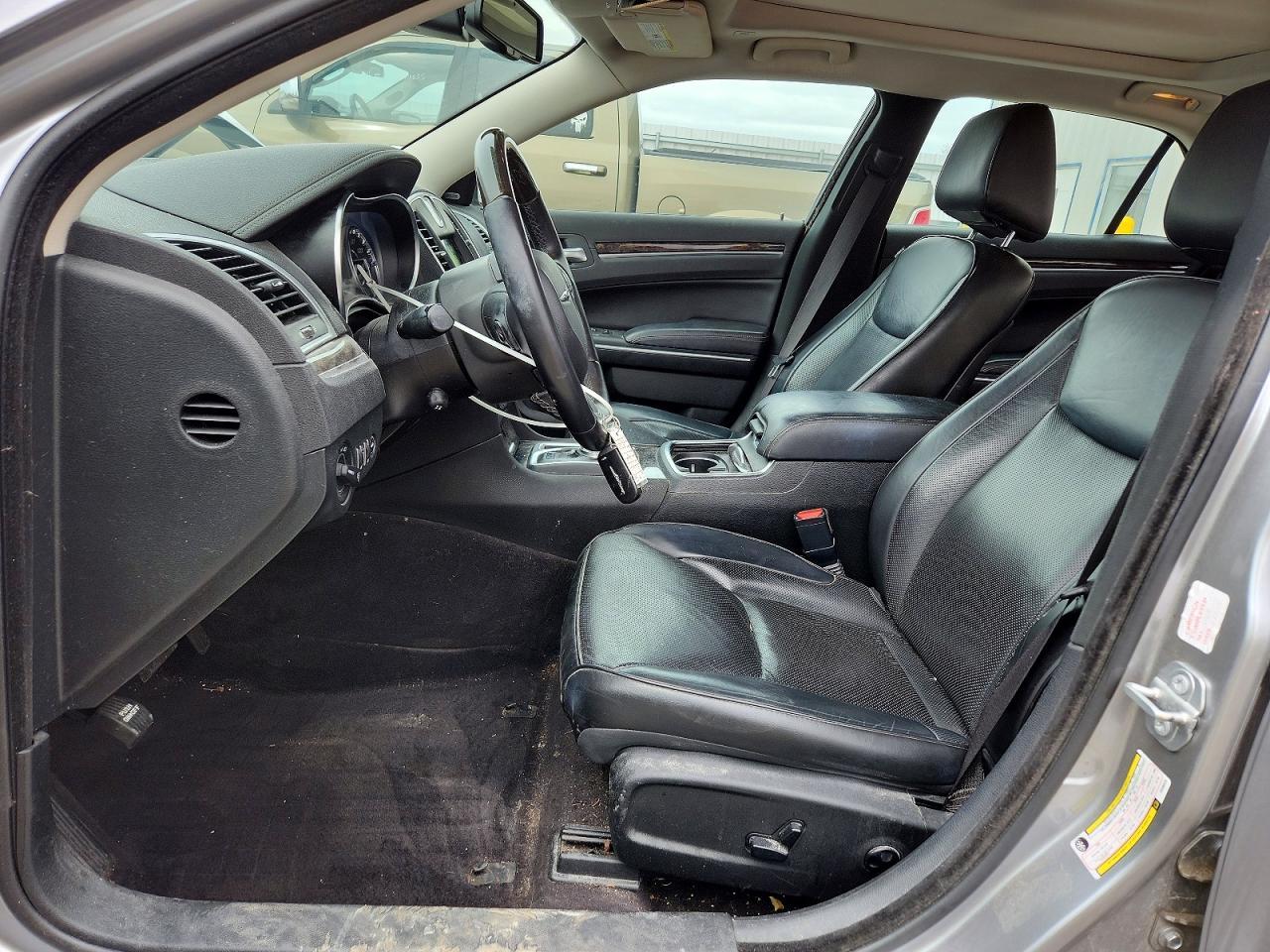 2018 CHRYSLER 300