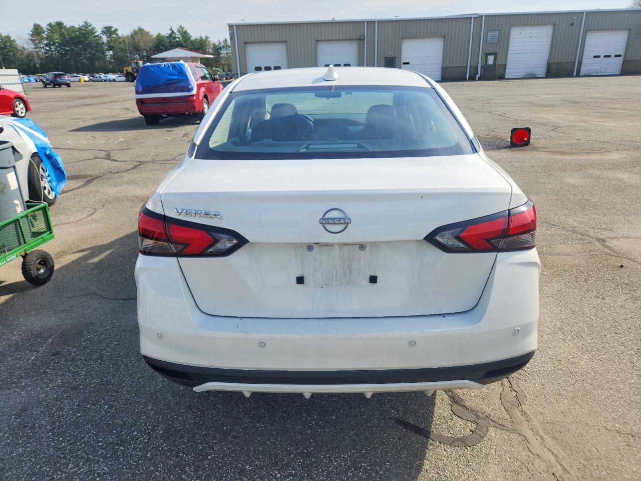 2025 NISSAN VERSA