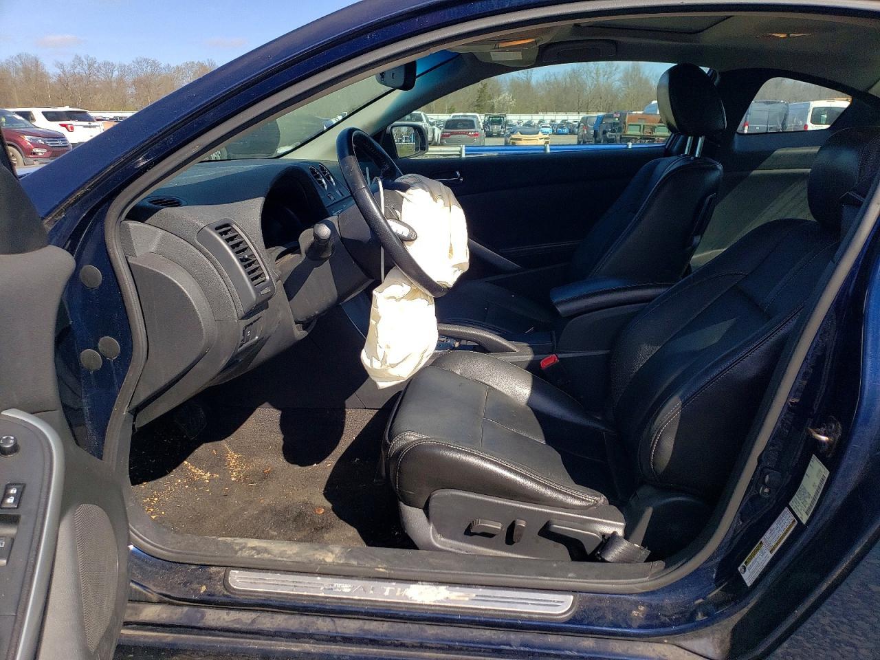 2010 NISSAN ALTIMA