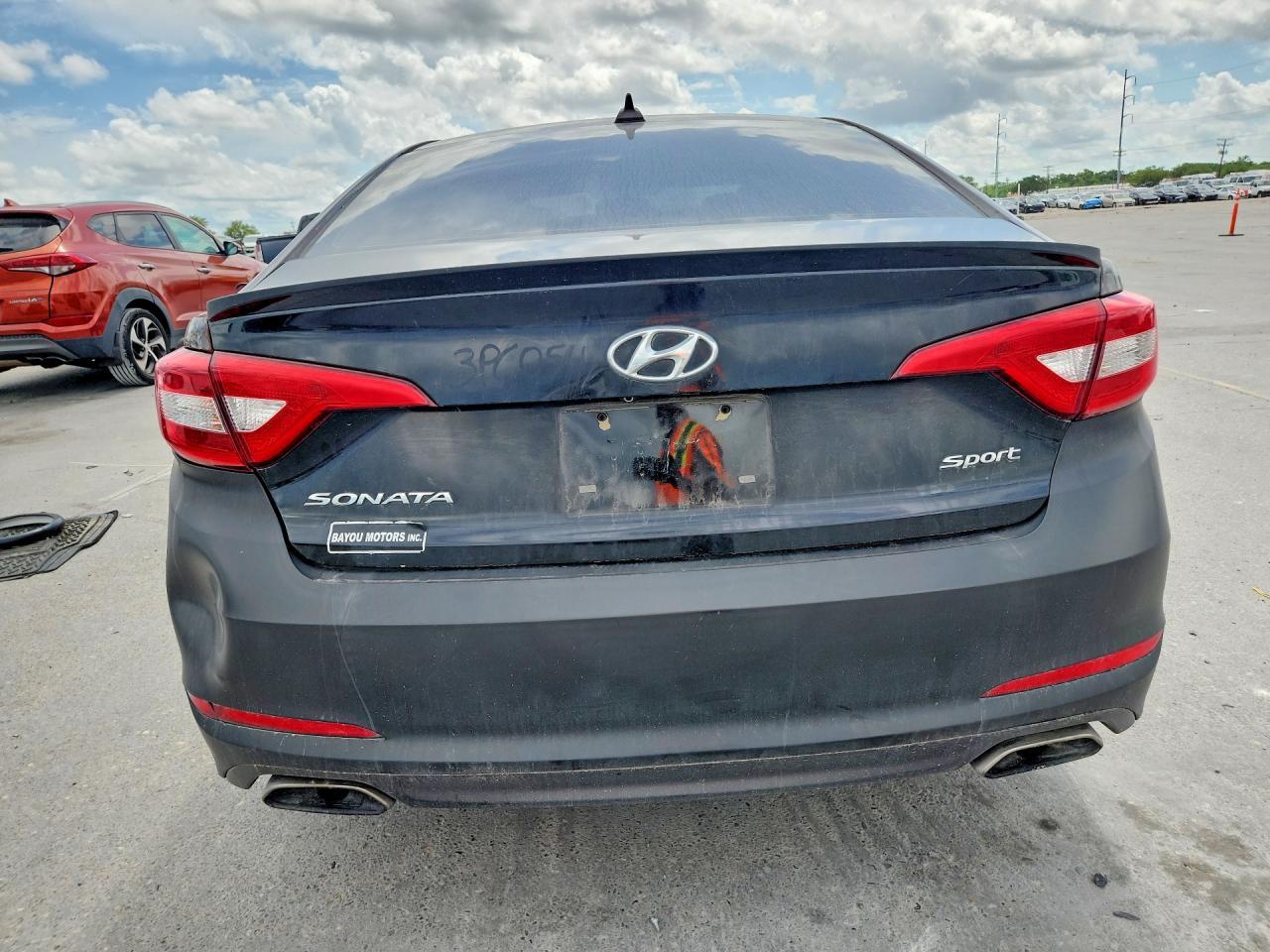 2015 HYUNDAI SONATA