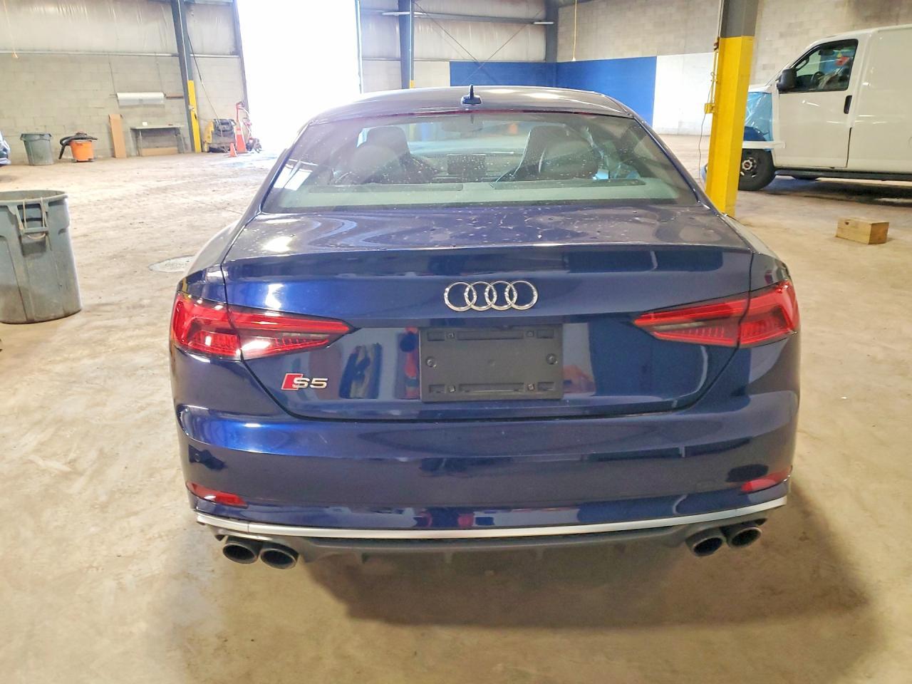 2018 AUDI S5