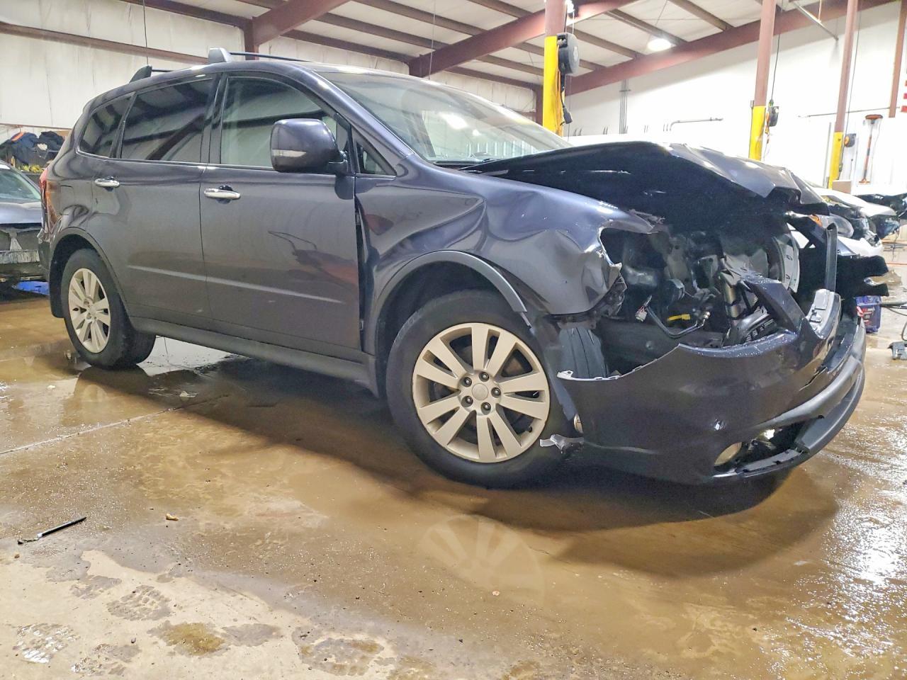 2013 SUBARU Tribeca