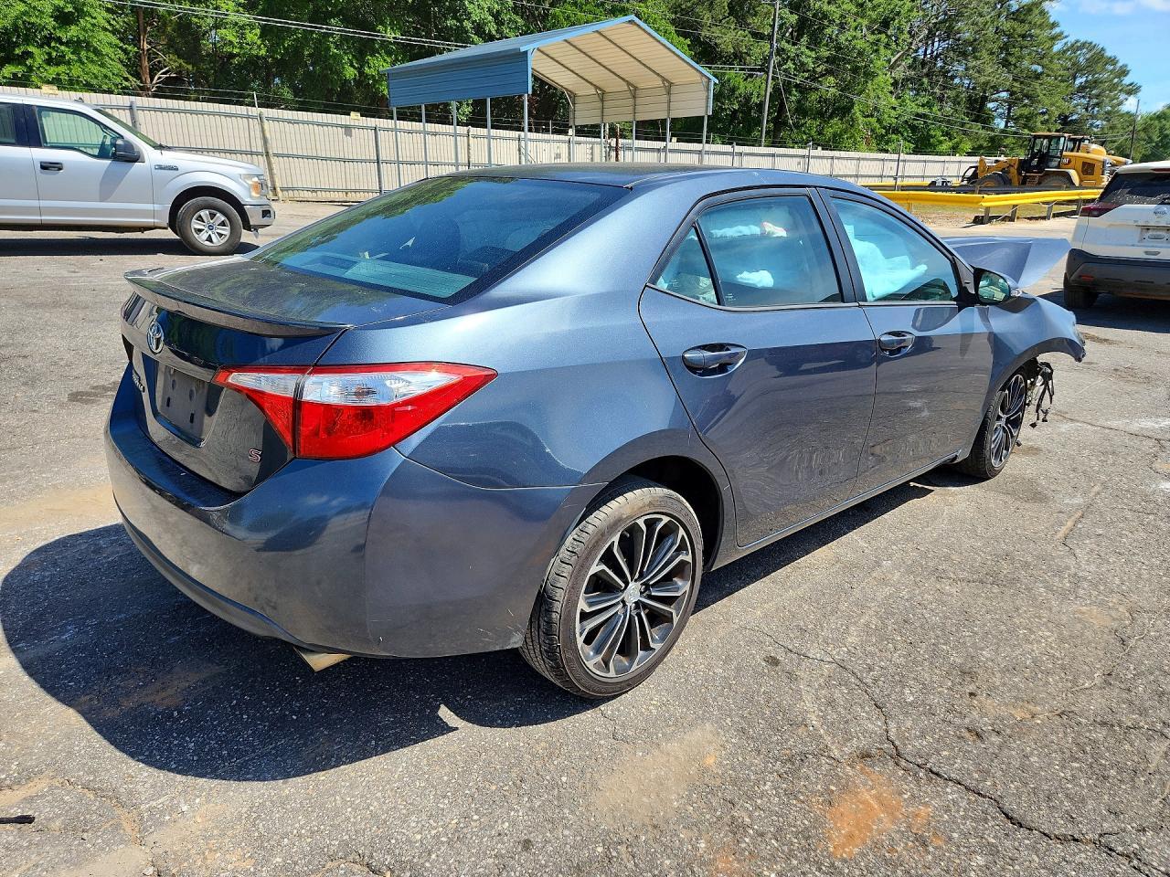 2016 TOYOTA COROLLA