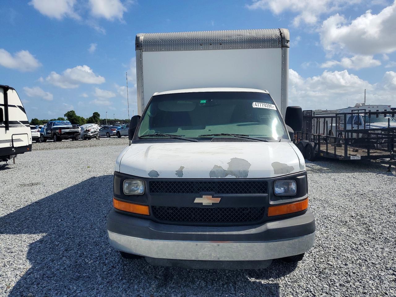 2012 CHEVROLET Express 3500