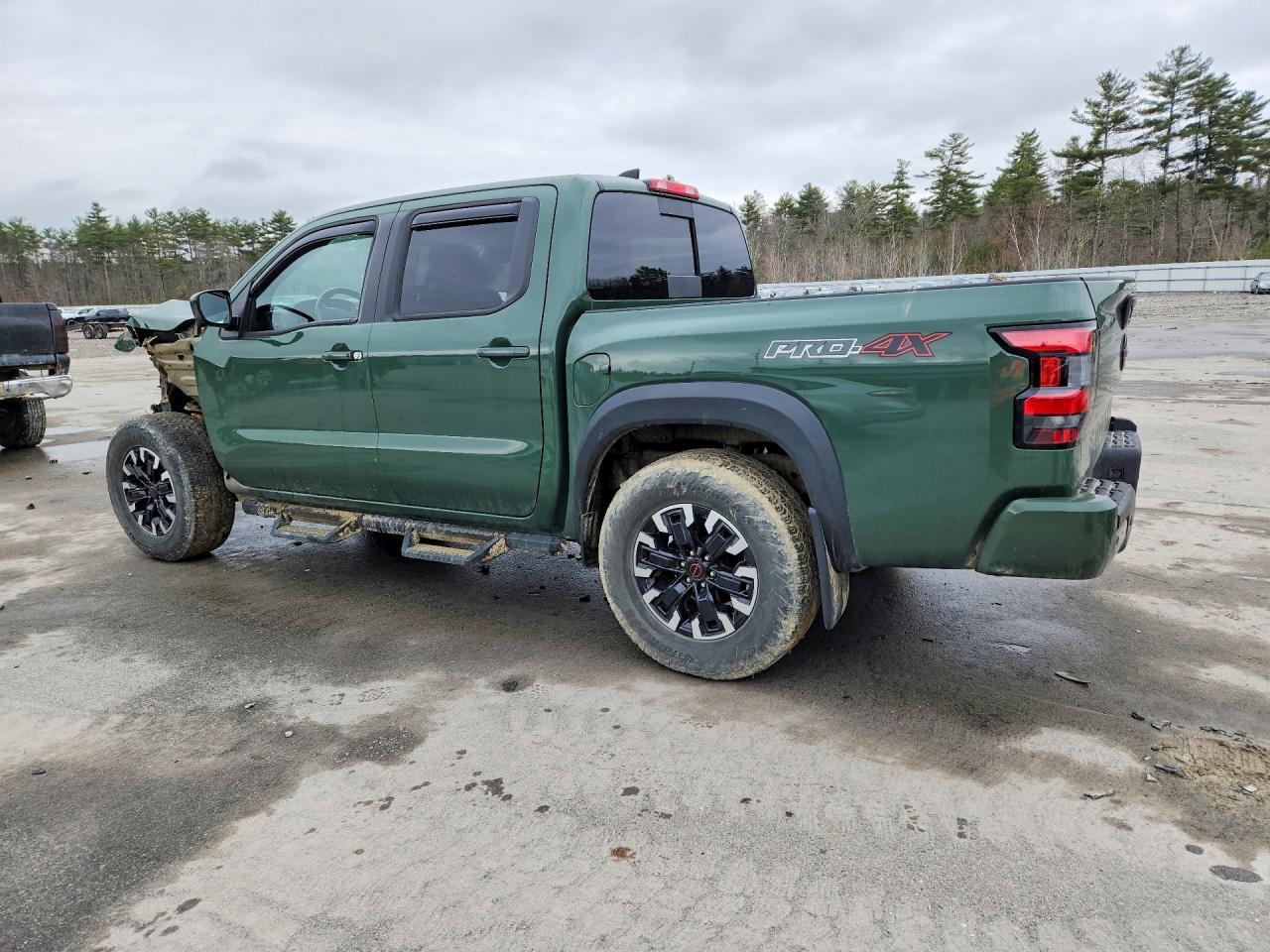 2022 NISSAN Frontier