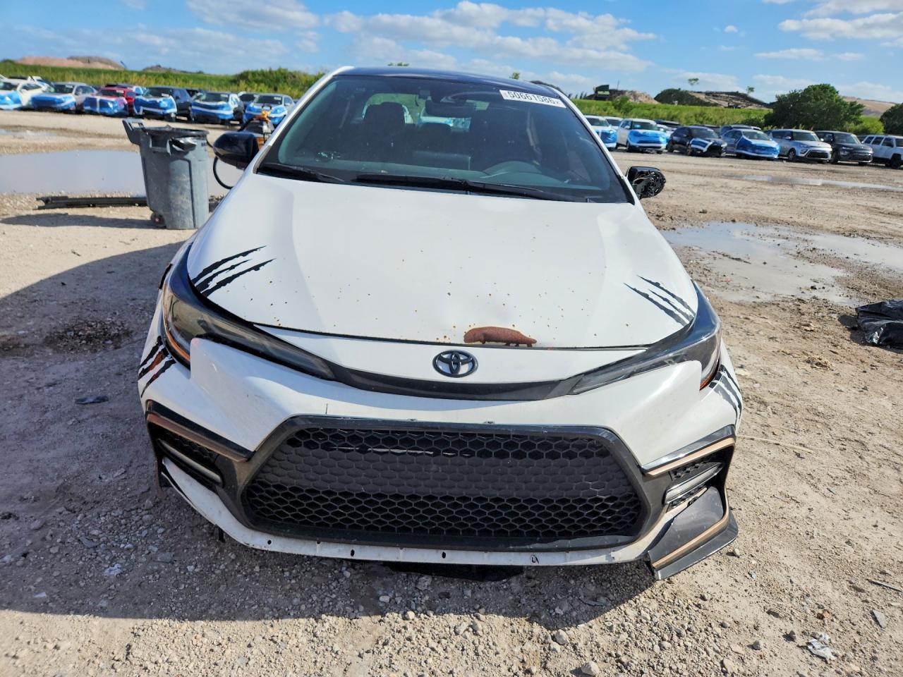2022 TOYOTA COROLLA