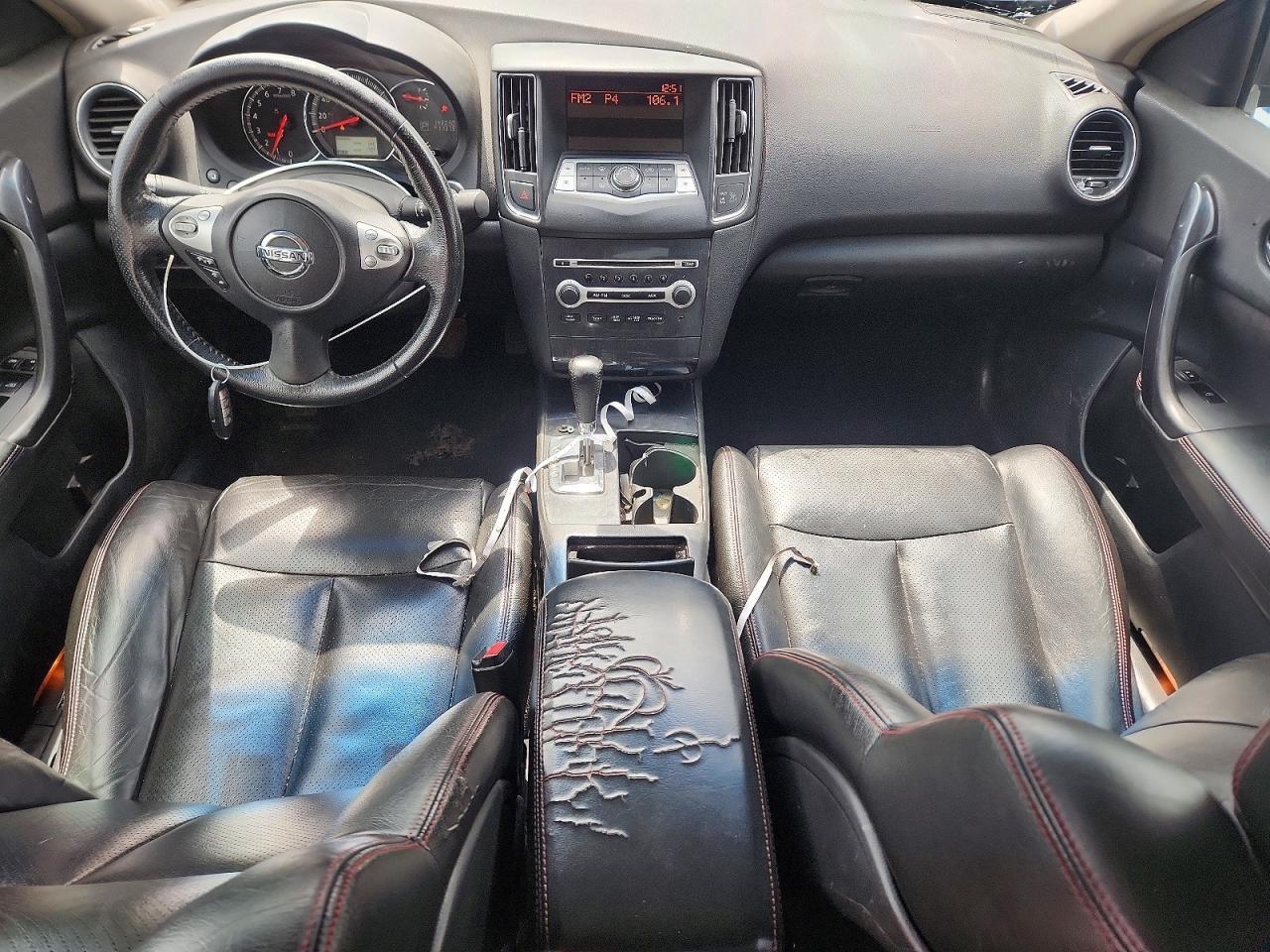 2013 NISSAN Maxima