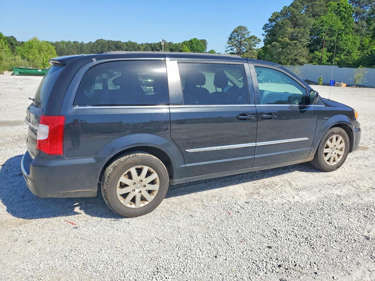 2016 CHRYSLER Town & Country