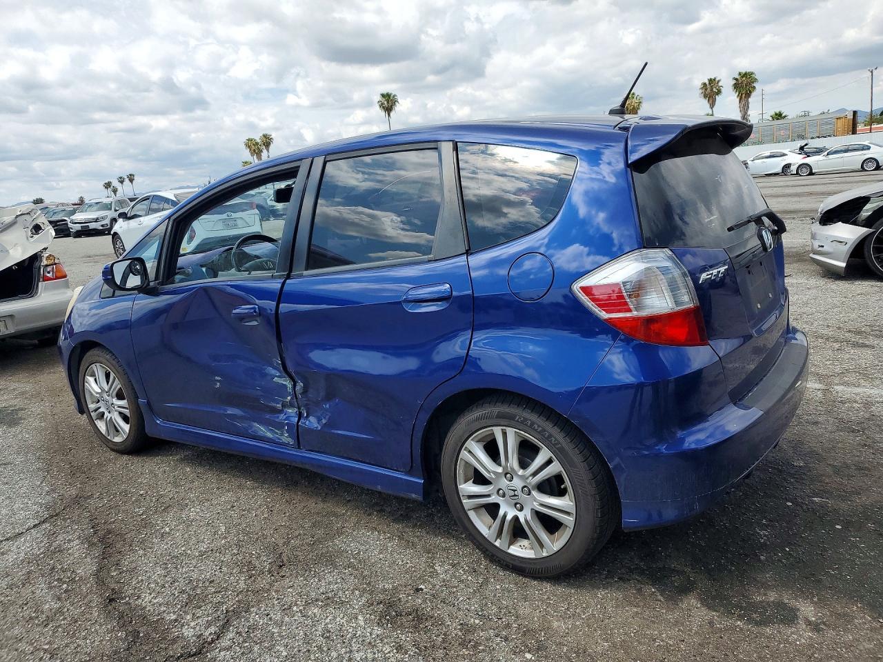 2009 HONDA FIT