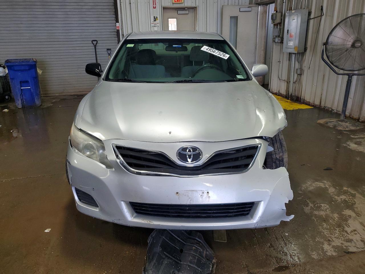 2010 TOYOTA CAMRY