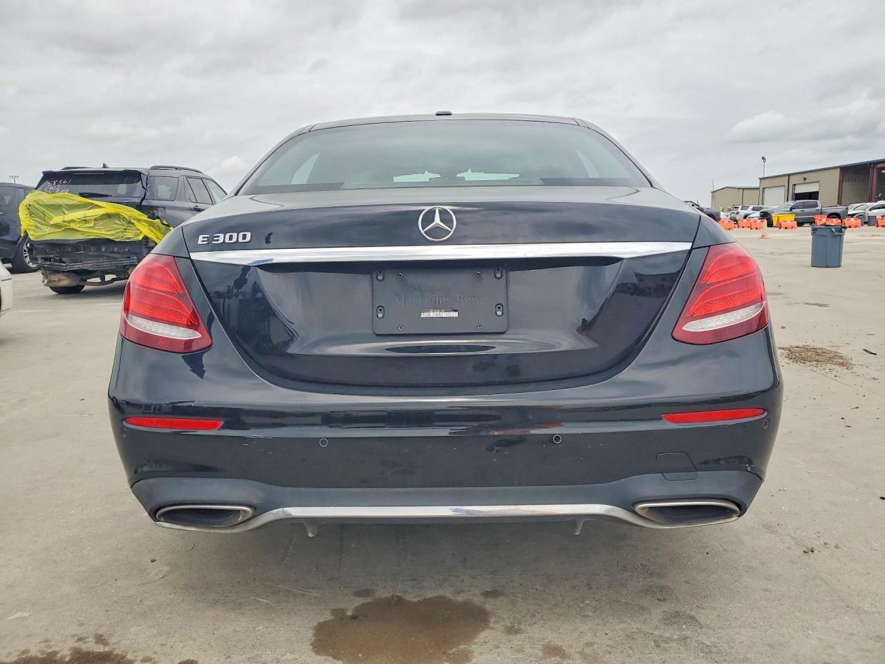 2018 MERCEDES-BENZ E-Class