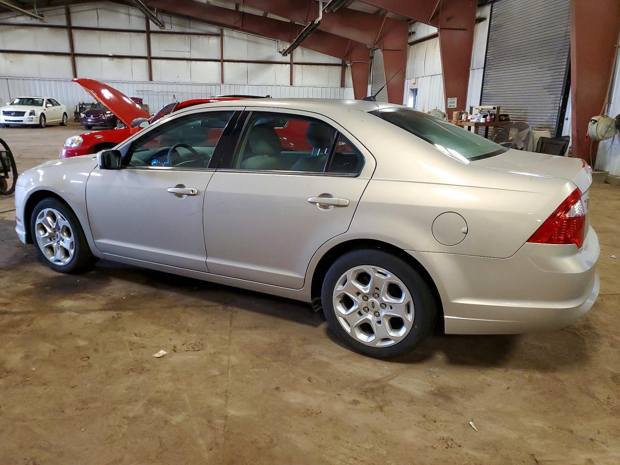 2010 FORD FUSION