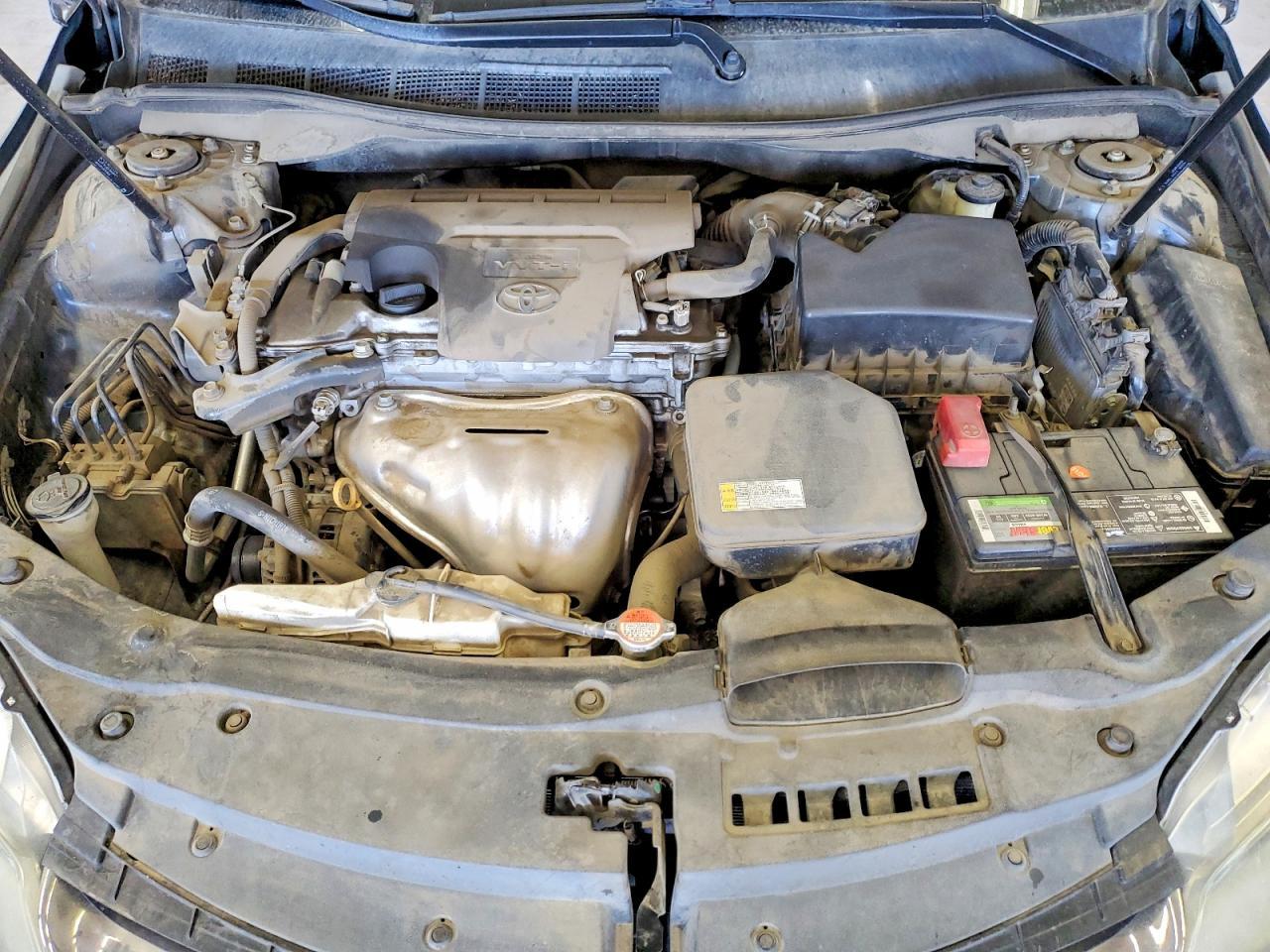 2016 TOYOTA CAMRY