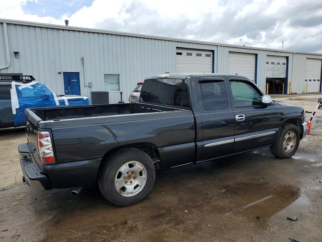 2004 GMC Sierra
