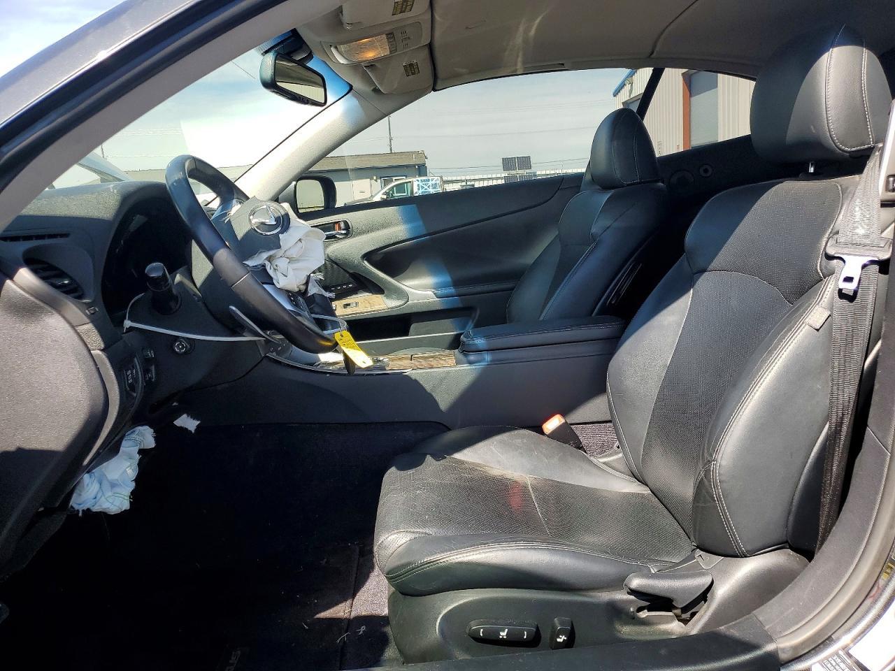 2011 LEXUS IS 250