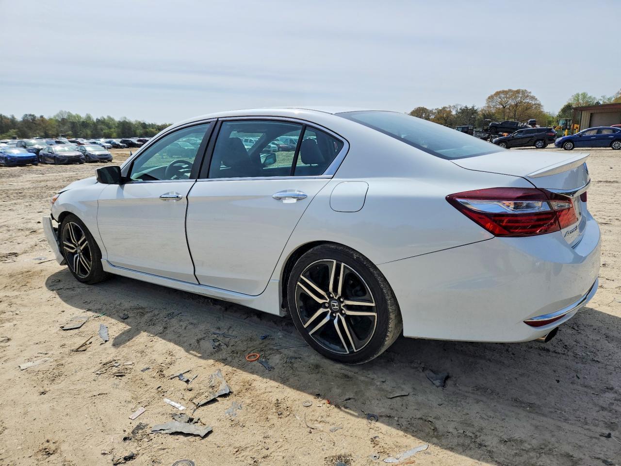 2016 HONDA ACCORD