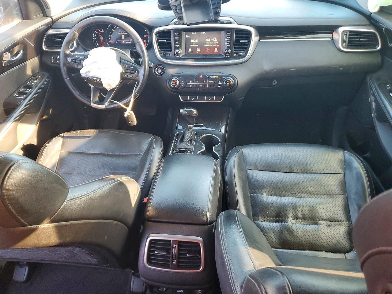 2017 KIA SORENTO