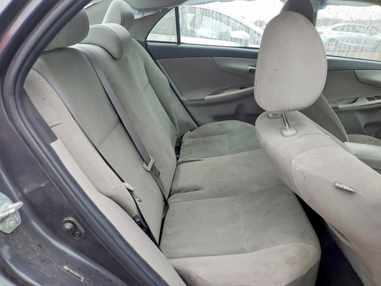2011 TOYOTA COROLLA