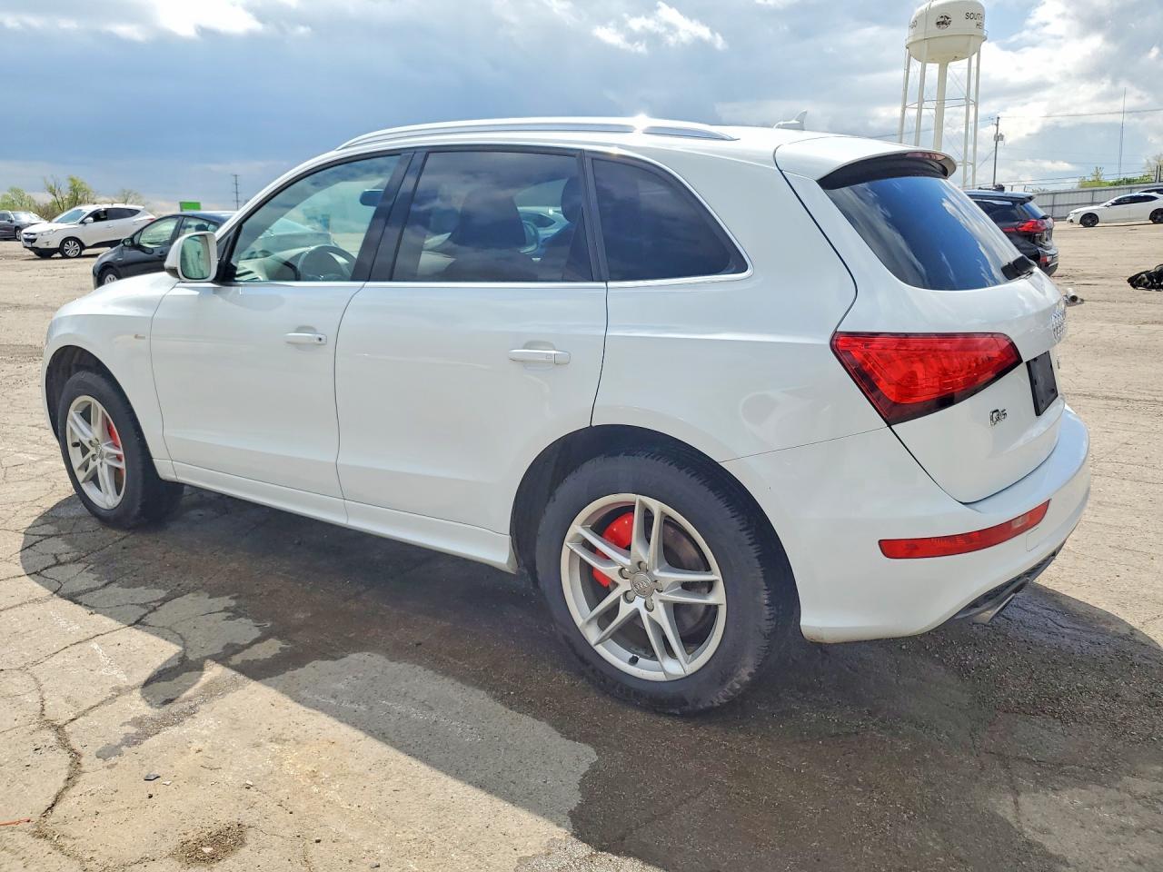 2014 AUDI Q5