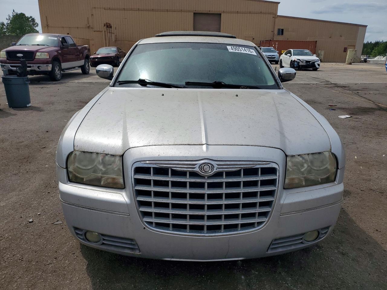 2010 CHRYSLER 300