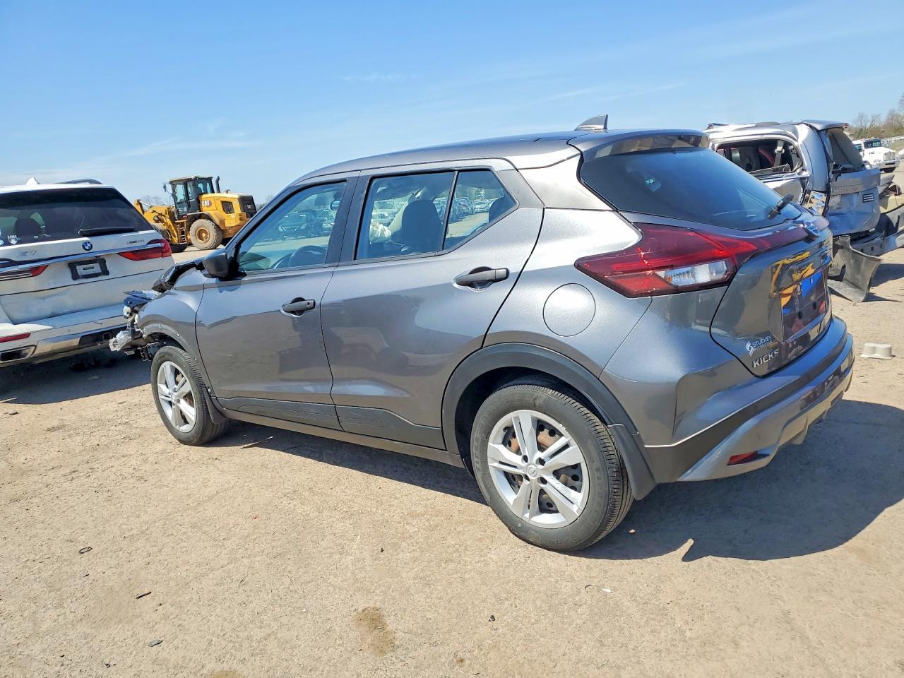 2021 NISSAN KICKS