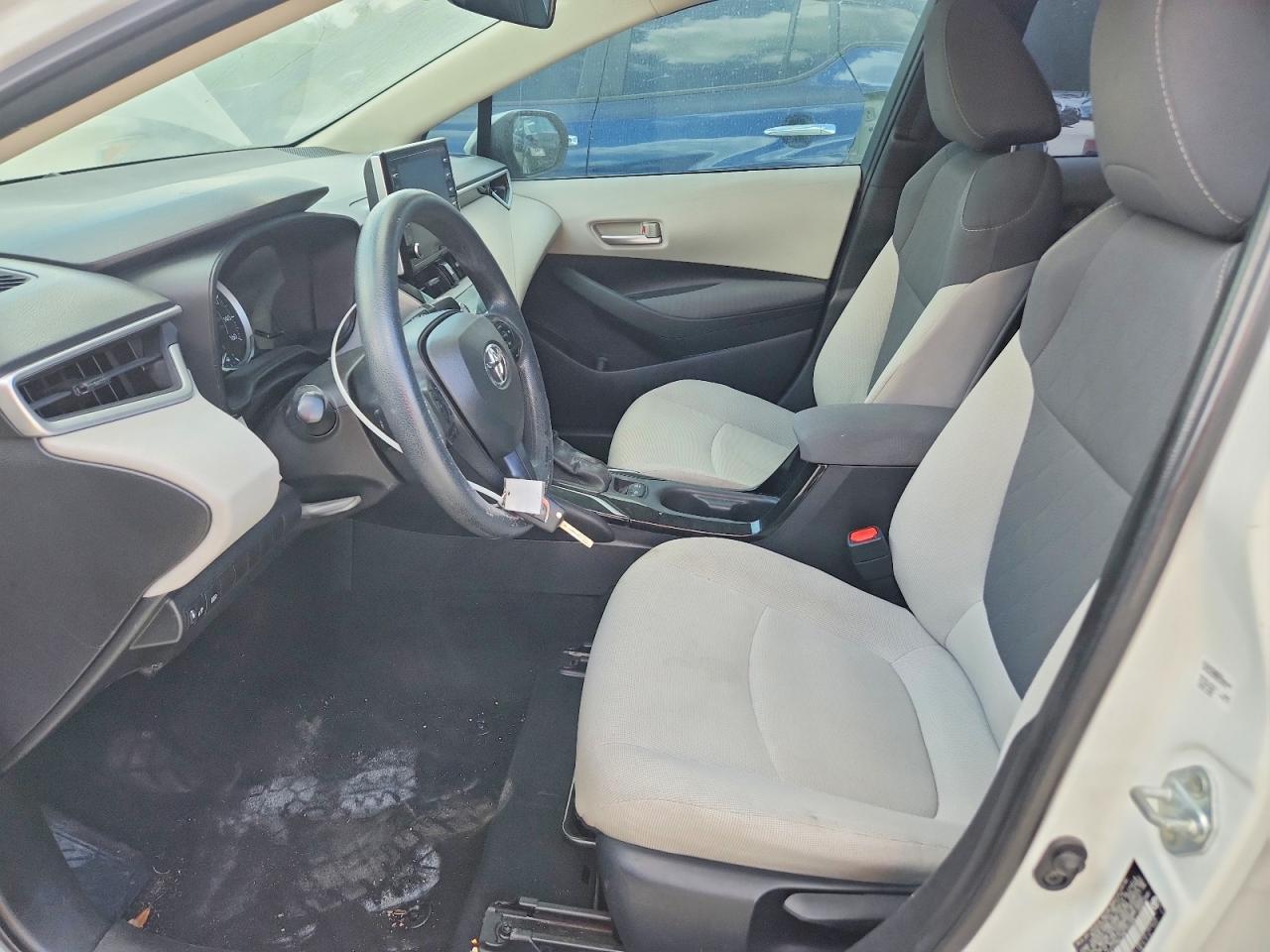 2021 TOYOTA COROLLA