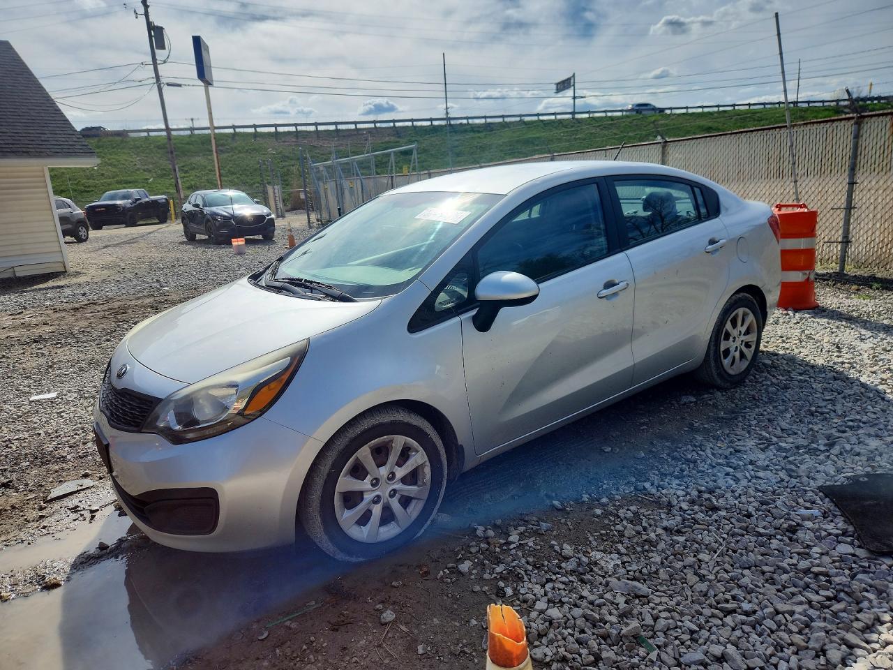 2014 KIA RIO