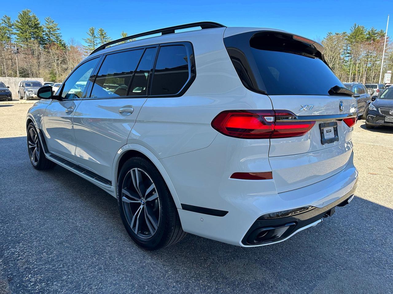 2021 BMW X7