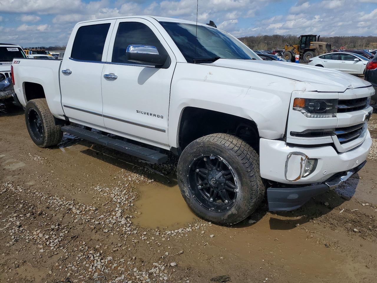 2017 CHEVROLET Silverado