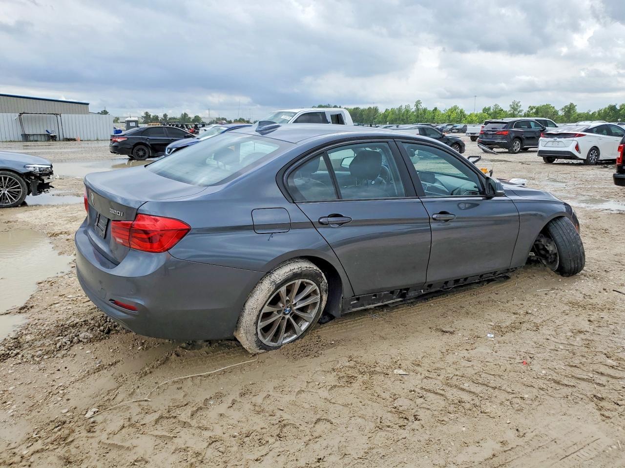 2017 BMW 3 SERIES