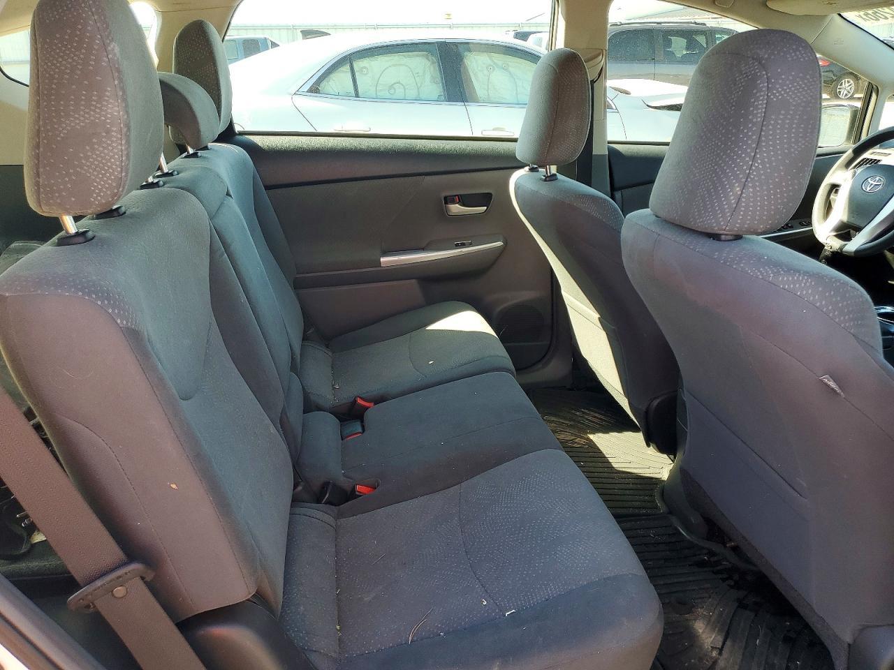 2014 TOYOTA PRIUS V