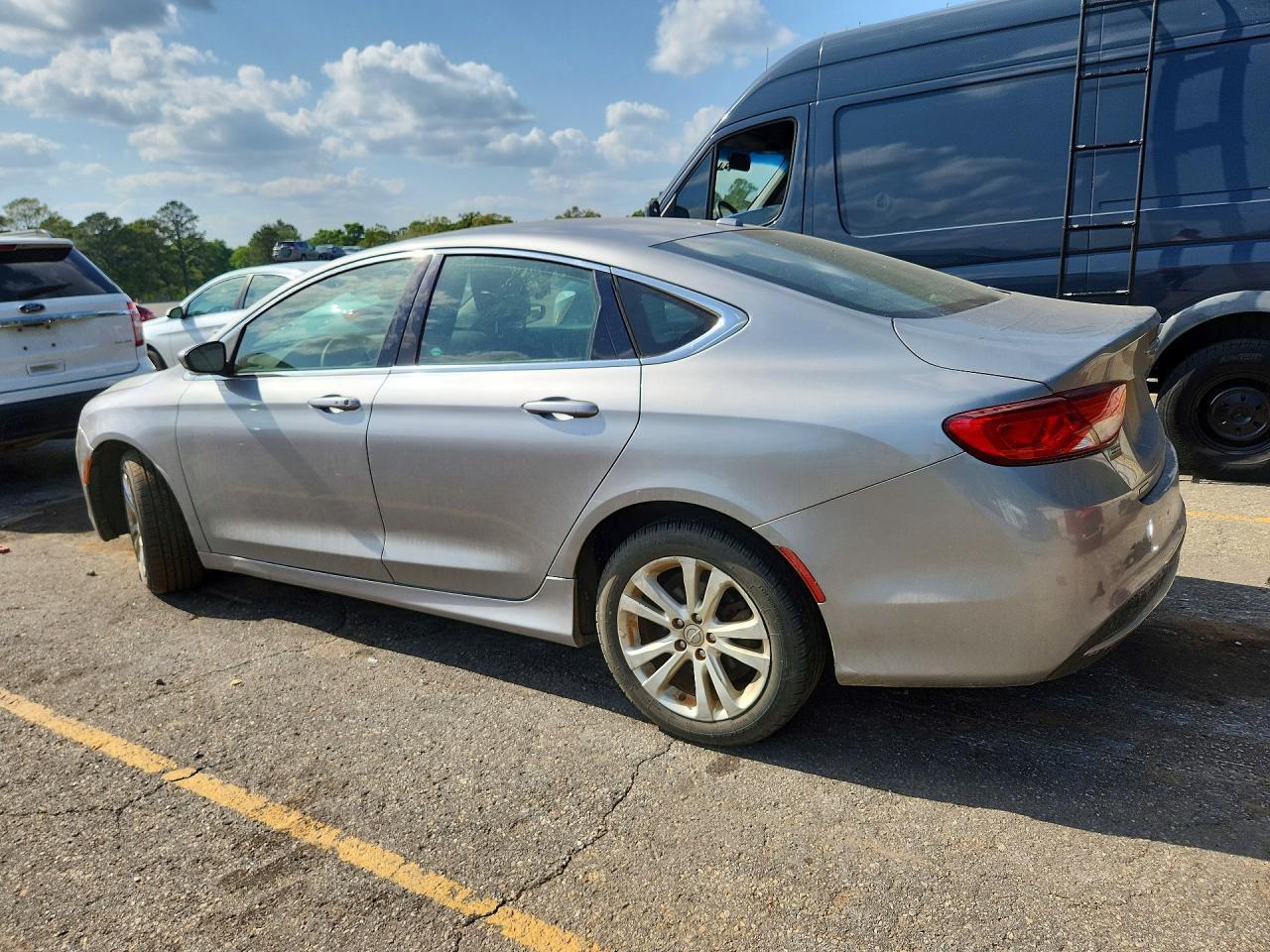 2016 CHRYSLER 200