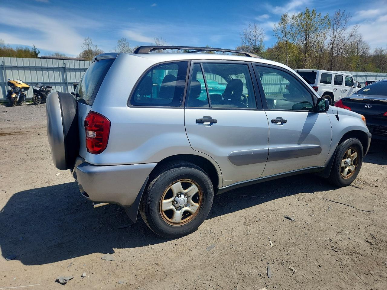 2005 TOYOTA RAV4
