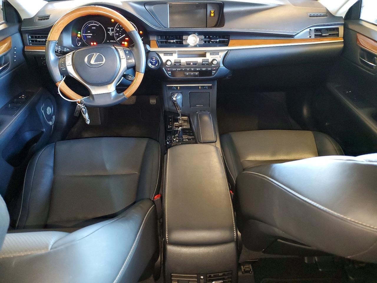 2014 LEXUS ES 300H
