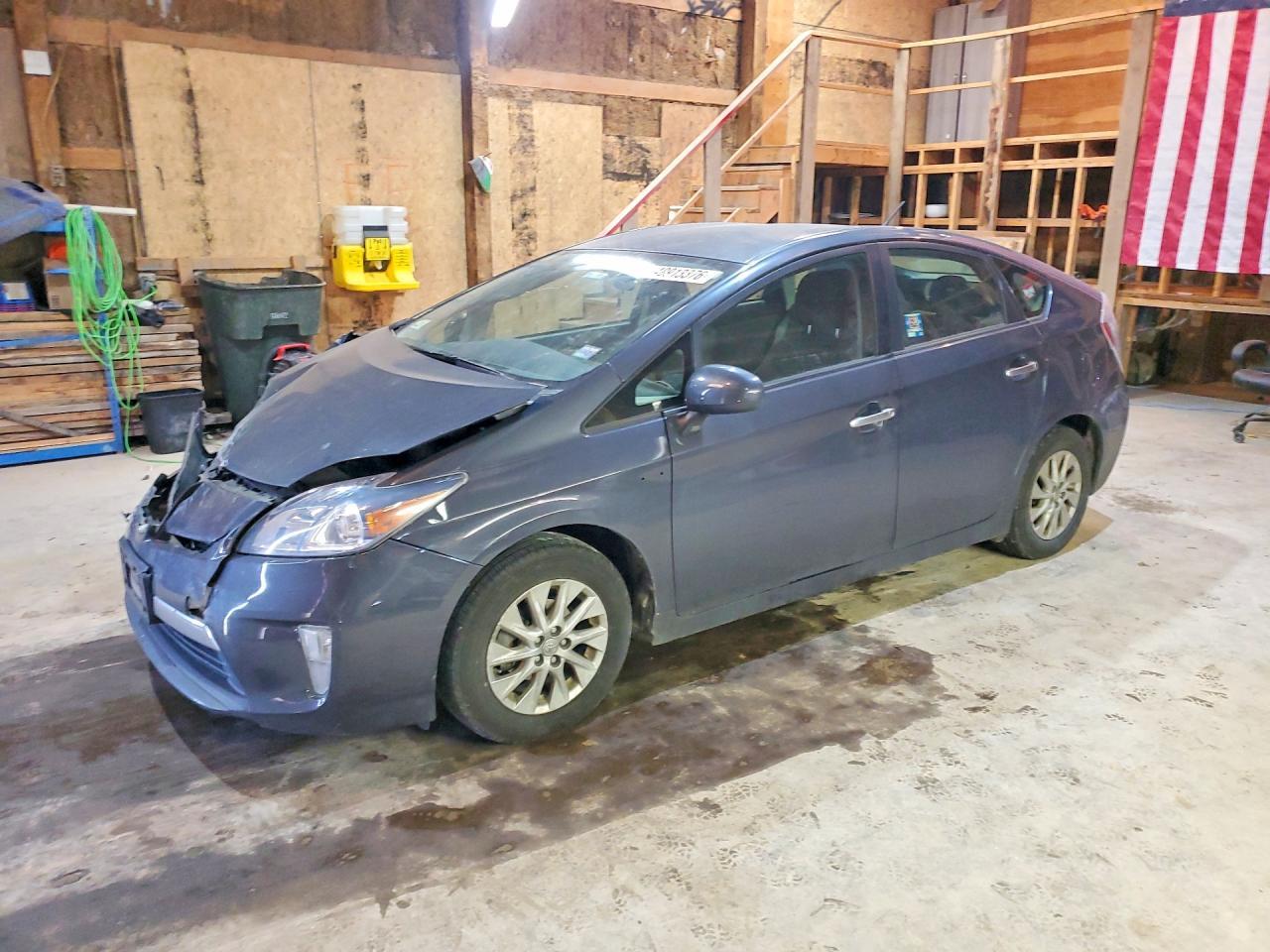 2012 TOYOTA Prius Plug-In