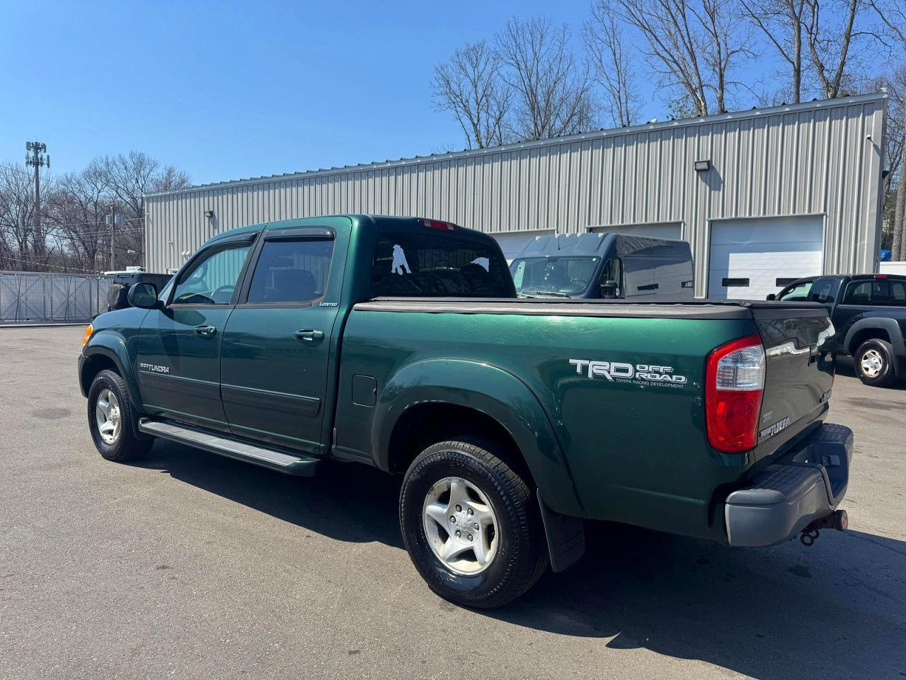 2004 TOYOTA TUNDRA