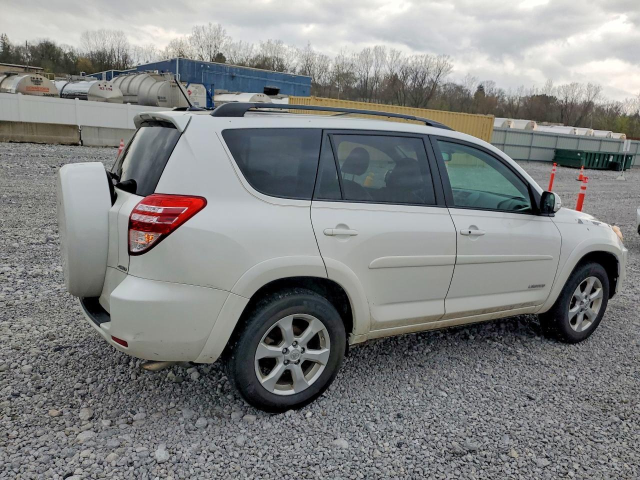 2010 TOYOTA RAV4
