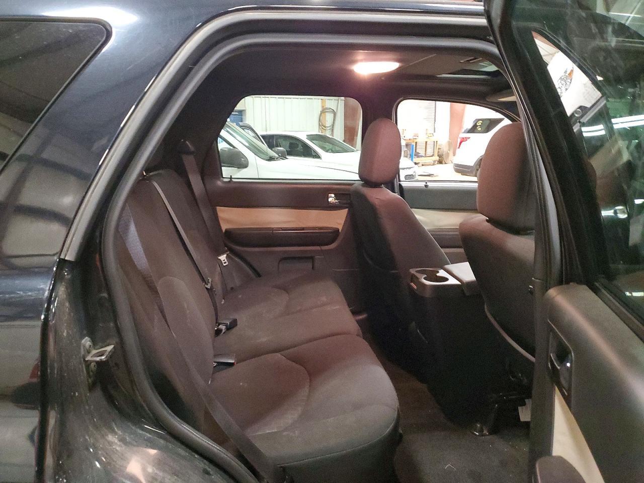 2010 MERCURY Mariner