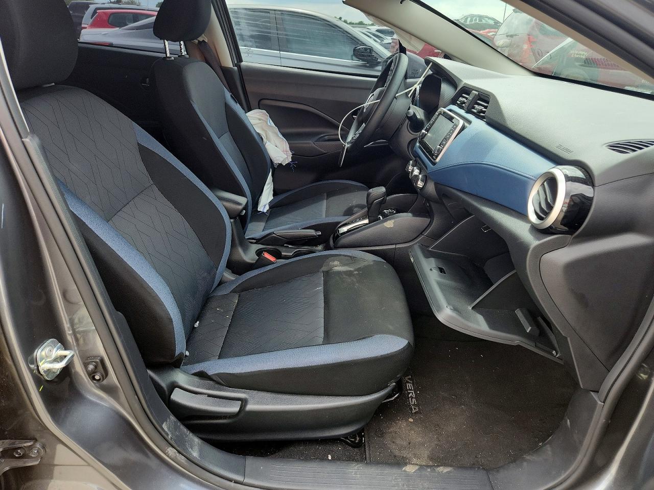 2025 NISSAN VERSA