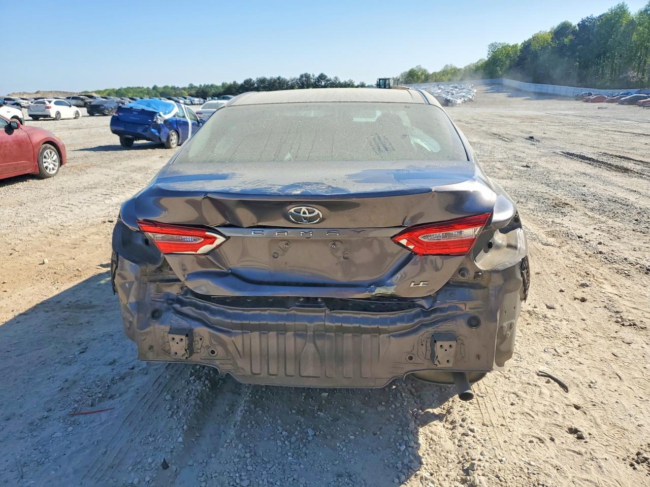2018 TOYOTA CAMRY